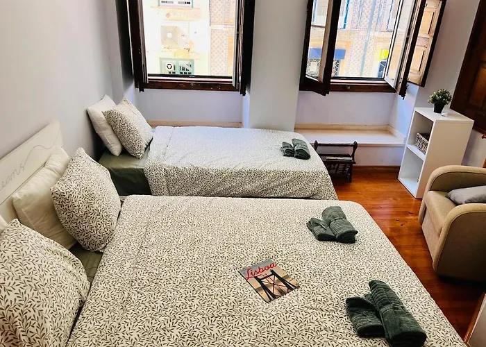 Apartment In The Heart Of *