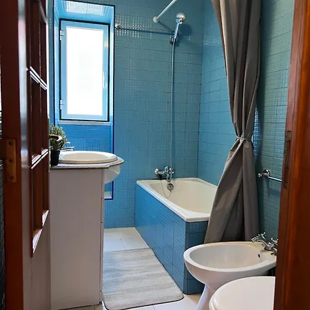 In The Heart Of דירה