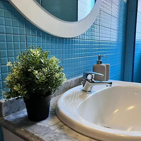 아파트 In The Heart Of *